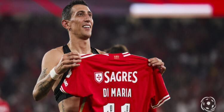 Oficial: Di Maria renova contrato com o Benfica até 2026