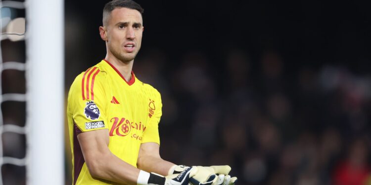 Última hora: Vlachodimos não agrada e vai sair do Nottingham no final da temporada