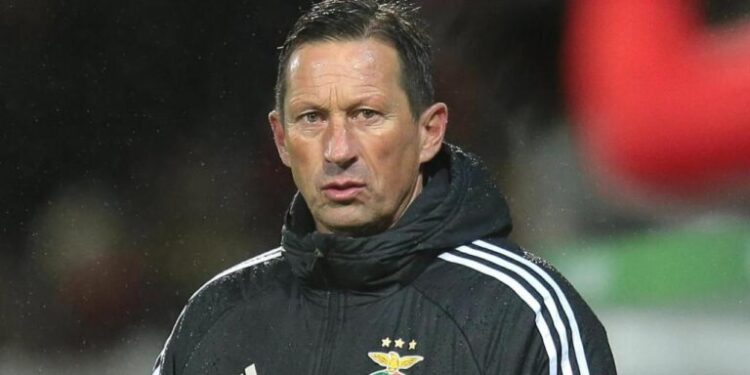 Última hora: Roger Schmidt perde a paciência e afasta jogador do plantel principal do Benfica