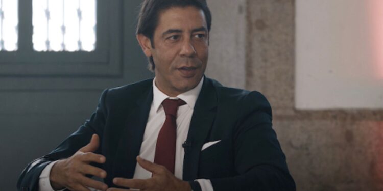 Última hora: Más notícias para Rui Costa avança Fabrizio Romano