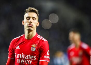 Grimaldo com farpas ao Benfica
