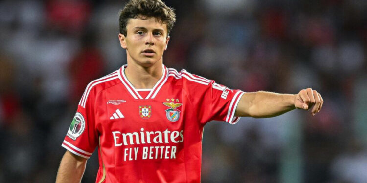 Última hora: Manchester City na Luz para levar João Neves do Benfica por 120 Milhões de euros