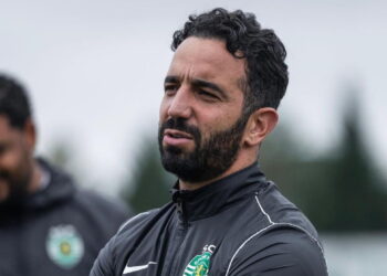 Última hora: Rúben Amorim decide afastar três jogadores do plantel principal