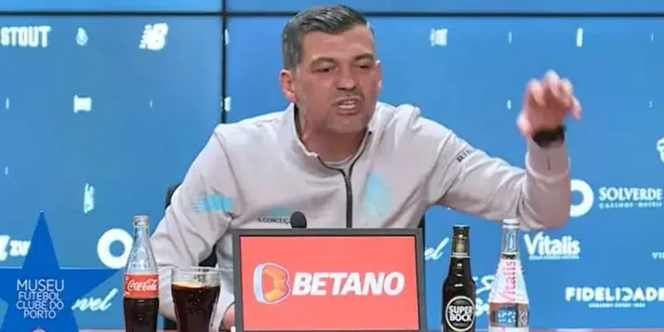 Última hora: Conceição furioso dispara sobre os árbitros “Jogamos sempre contra mais que 11” (vídeo)