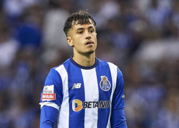 Última hora: Iván Jaime afastado do plantel principal do FC Porto