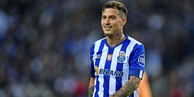 Empresa de Otávio reclama dívida milionária ao FC Porto