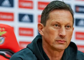 Última hora: Roger Schmidt com proposta estratosférica para rumar à Arábia Saudita