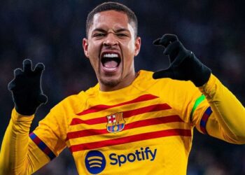 Última hora: Victor Roque próximo de ser reforço e avançam com mais detalhes