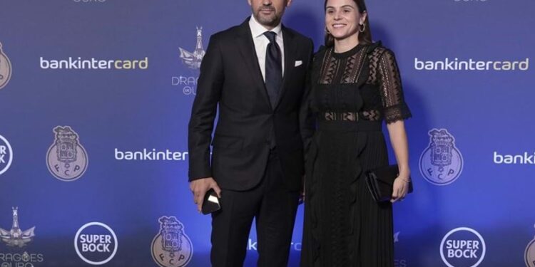 Última hora: Mulher de Sérgio Conceição arrasa FC Porto e deixa sério recado a André Villas-Boas