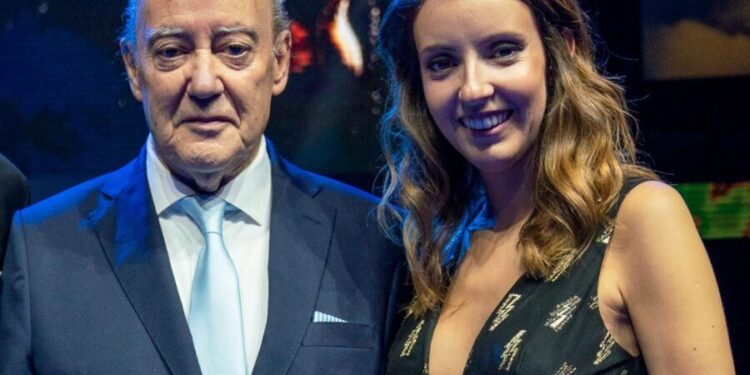 Última hora: André Villas-Boas demite filha de Pinto da Costa do FC Porto