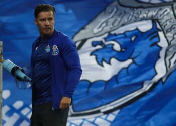 Família Madureira arrasa FC Porto e deixa sério recado a André Villas-Boas