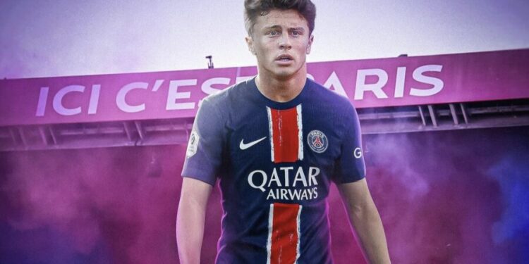 Fabrizio Romano revela que o Benfica está a dificultar a transferência de João Neves para o PSG e aponta à cláusula