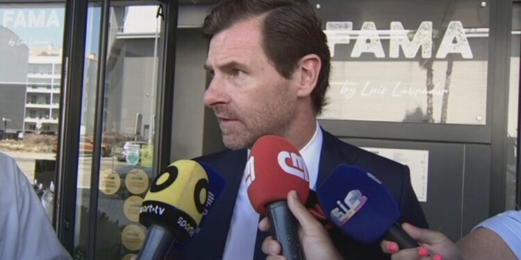 Última hora: André Villas-Boas deixa sério recado a Rui Costa