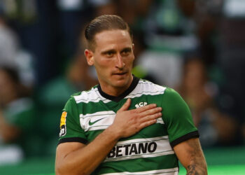 (Vídeo) Nuno Santos apanha castigo pesado