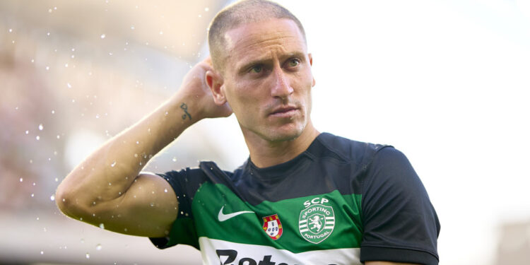 Já é conhecido o castigo pesado de Nuno Santos após atingir adepta com estilhaços de vidro