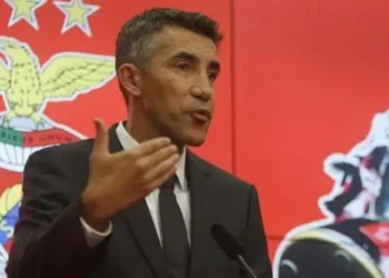 Última hora: Bruno Lage deixa sério recado a adeptos do Benfica
