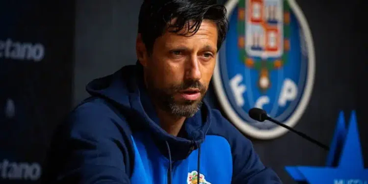 Vítor Bruno deixa sério recado a adeptos do FC Porto